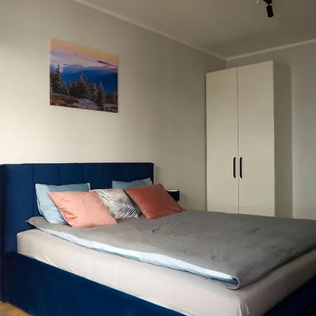 Serce Kotliny Klodzkiej - 54m2 - 3 Pokoje, Balkon, Ogrodek