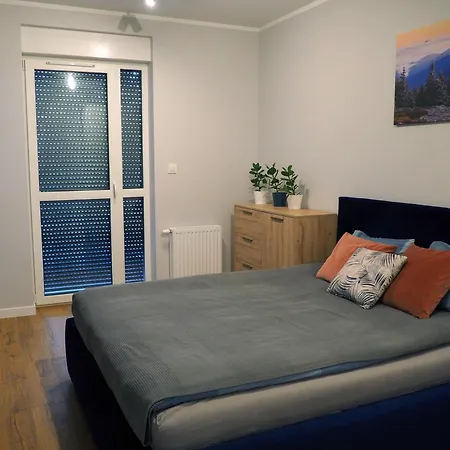 Apartman Serce Kotliny Klodzkiej - 54m2 - 3 Pokoje, Balkon, Ogrodek Kłodzko