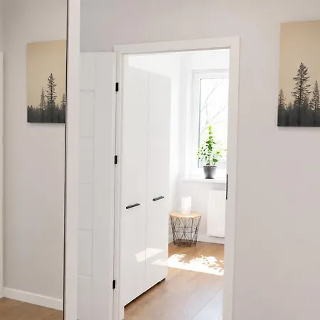 Apartament Serce Kotliny Kłodzkiej - 54m2 - 3 Pokoje, Balkon, Ogródek Kłodzko