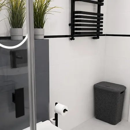 Serce Kotliny Kłodzkiej - 54m2 - 3 Pokoje, Balkon, Ogródek Kłodzko