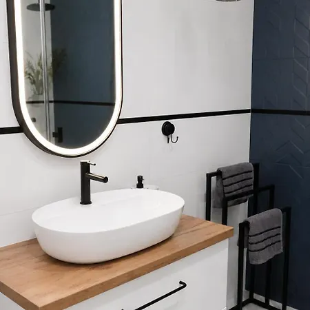 Serce Kotliny Kłodzkiej - 54m2 - 3 Pokoje, Balkon, Ogródek