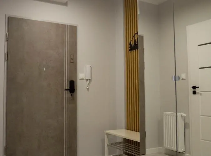 Serce Kotliny Klodzkiej - 54m2 - 3 Pokoje, Balkon, Ogrodek Klodzko