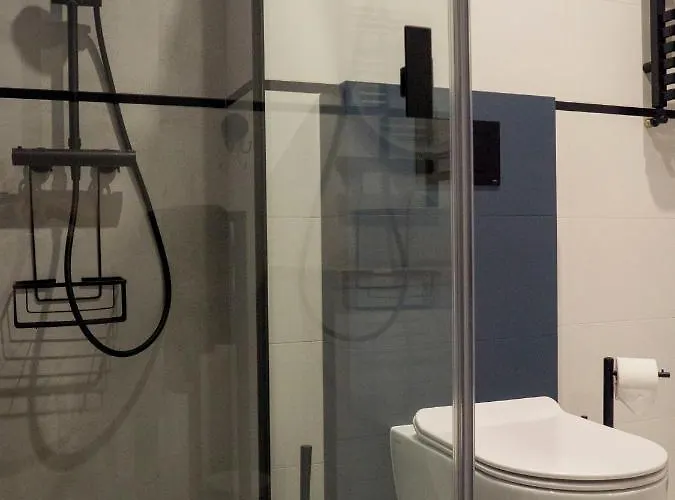 Serce Kotliny Klodzkiej - 54m2 - 3 Pokoje, Balkon, Ogrodek Apartment